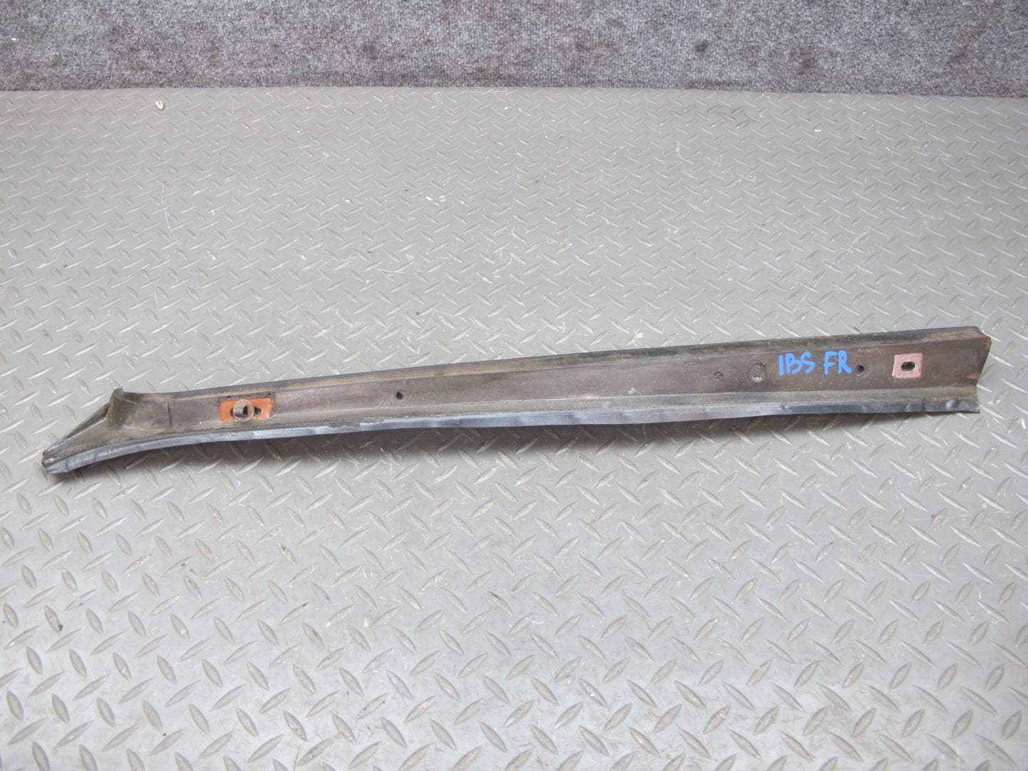 84-89 BMW E24 6-SERIES Set of 2 Front Interior A Pillar Trim Cover Panel OEM
