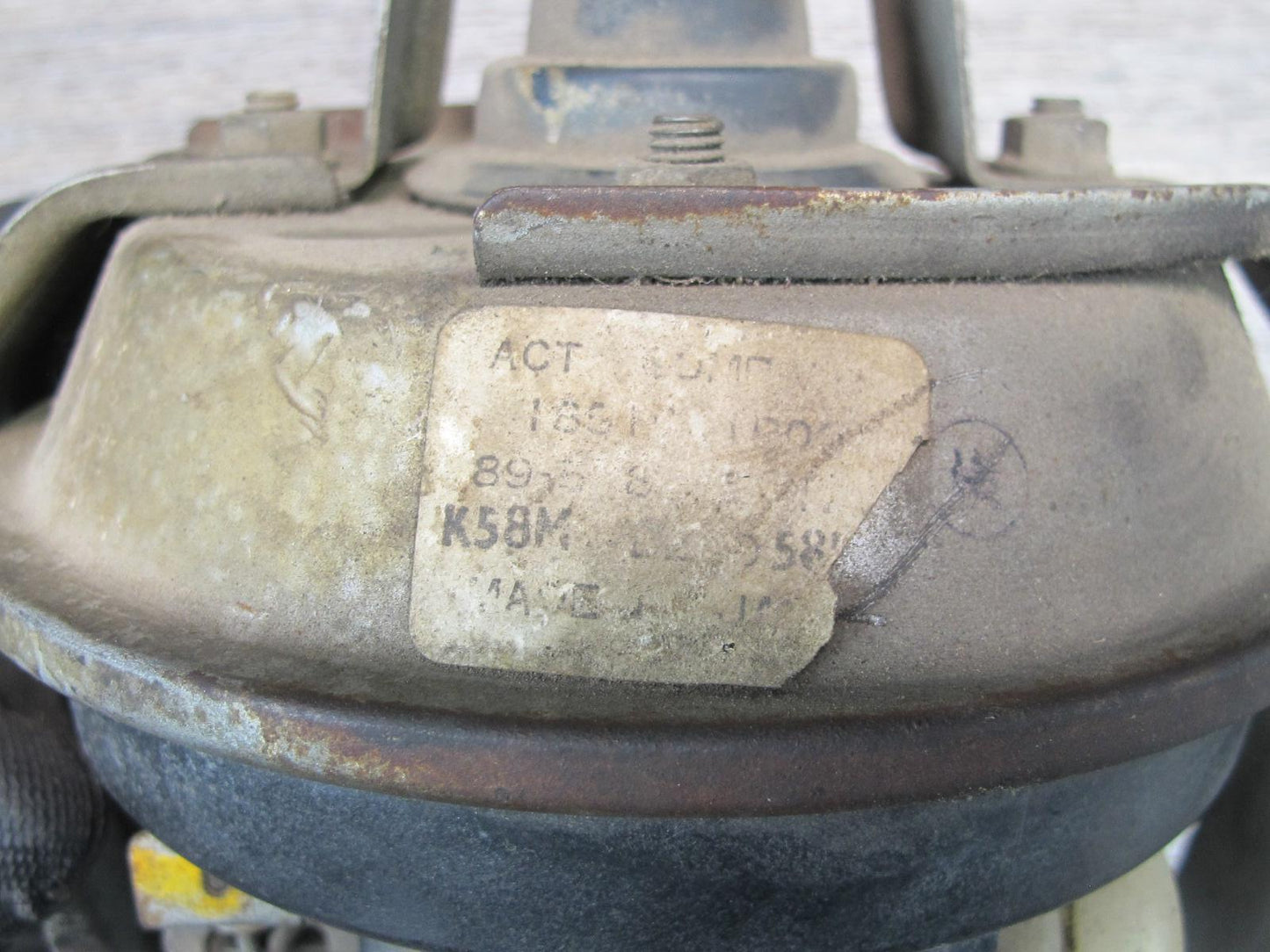 1985 Nissan Z31 300ZX NON Turbo Cruise Control Actuator Motor w Cable OEM