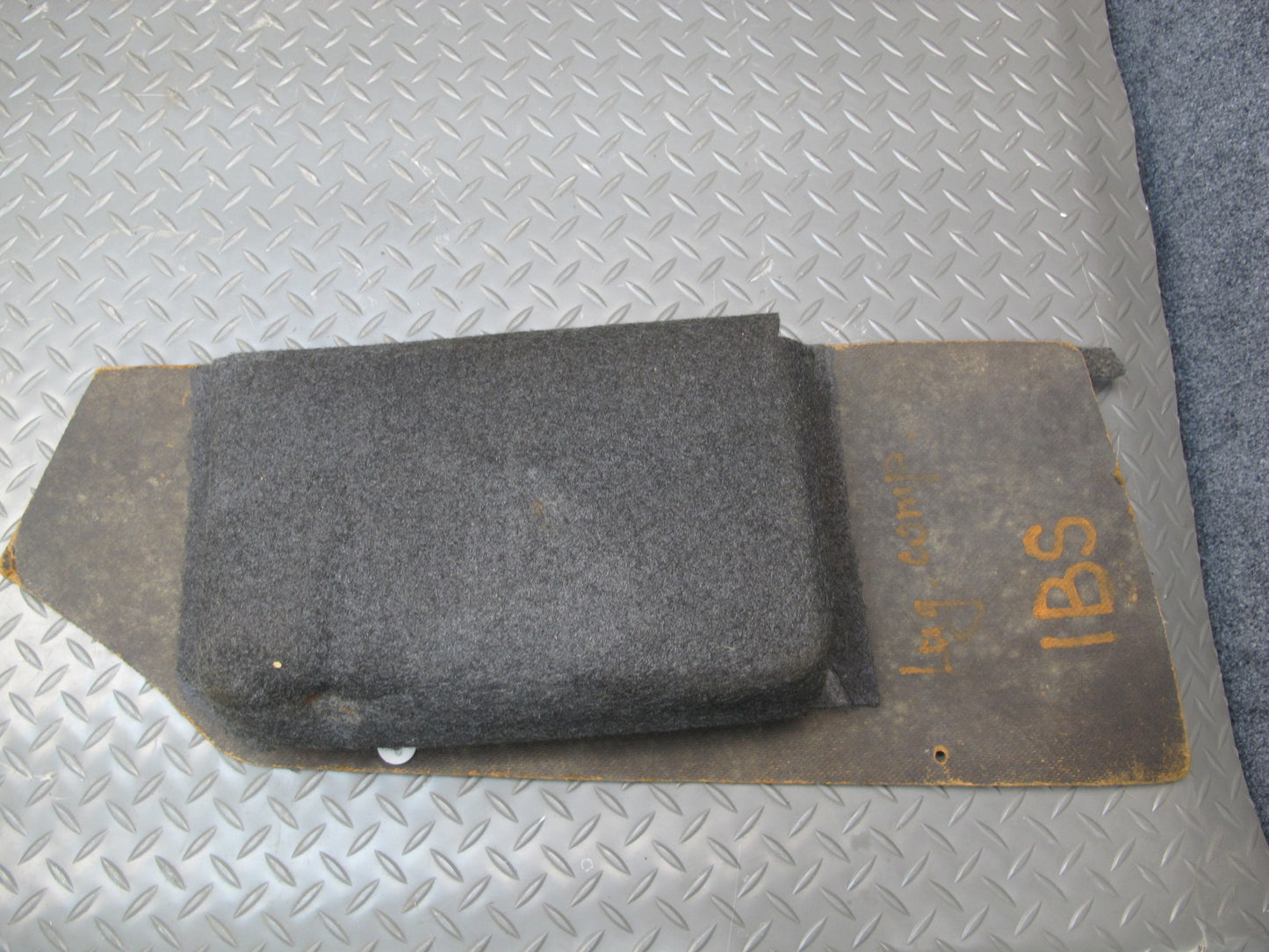 86-89 BMW E24 6-SERIES Rear Trunk Carpet Liner Trim Cover Set OEM