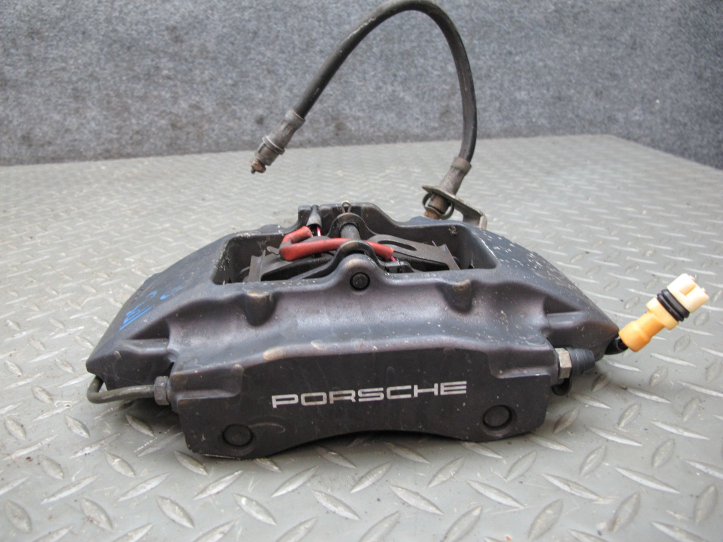1997-2004 Porsche Boxster 986 Rear Left & Right Side Brembo Brake Caliper Set