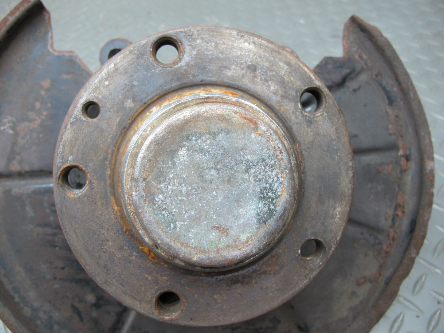 84-89 BMW E24 E28 Front Right Spindle Knuckle Wheel Hub Shock Absorber OEM