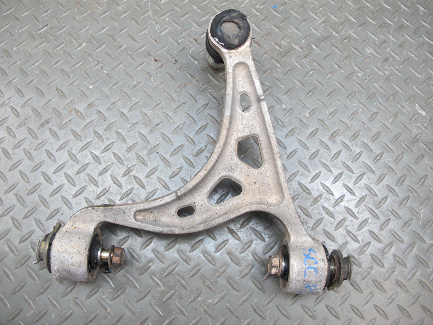94-00 Lexus UZZ30L SC300 SC400 Set of 2 Rear Left Right Upper Control Arm OEM