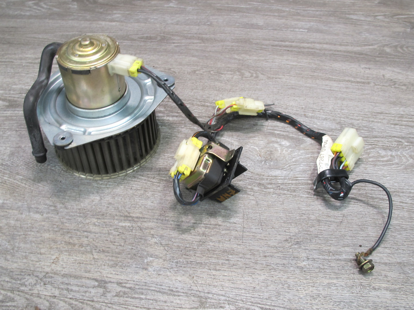 85-88 Nissan Z31 300ZX A/C Heater Blower Motor Fan w Wire & Resistor OEM