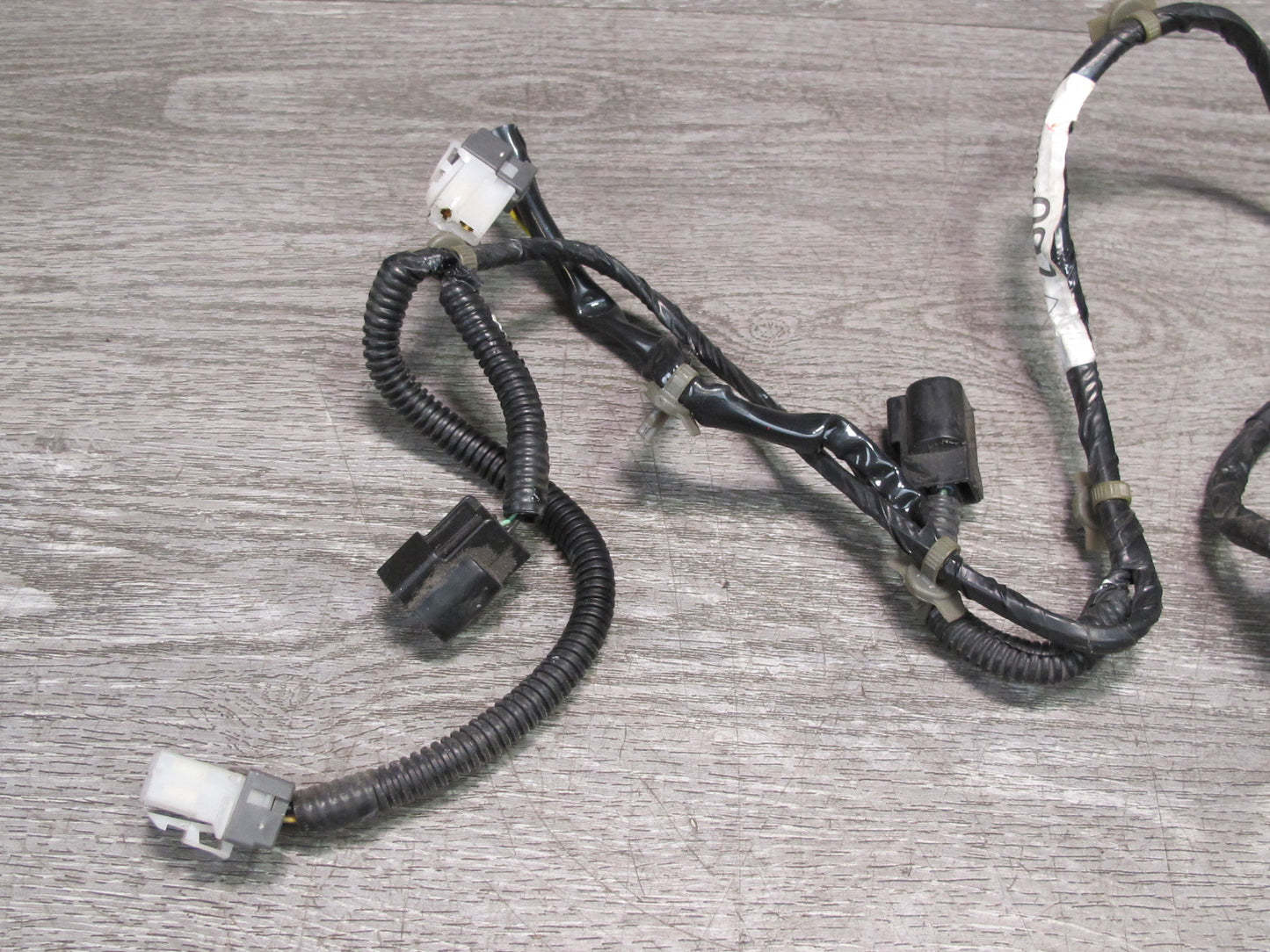 91-93 Mitsubishi 3000GT Front Left Door Wire Wiring Harness MB894097 OEM