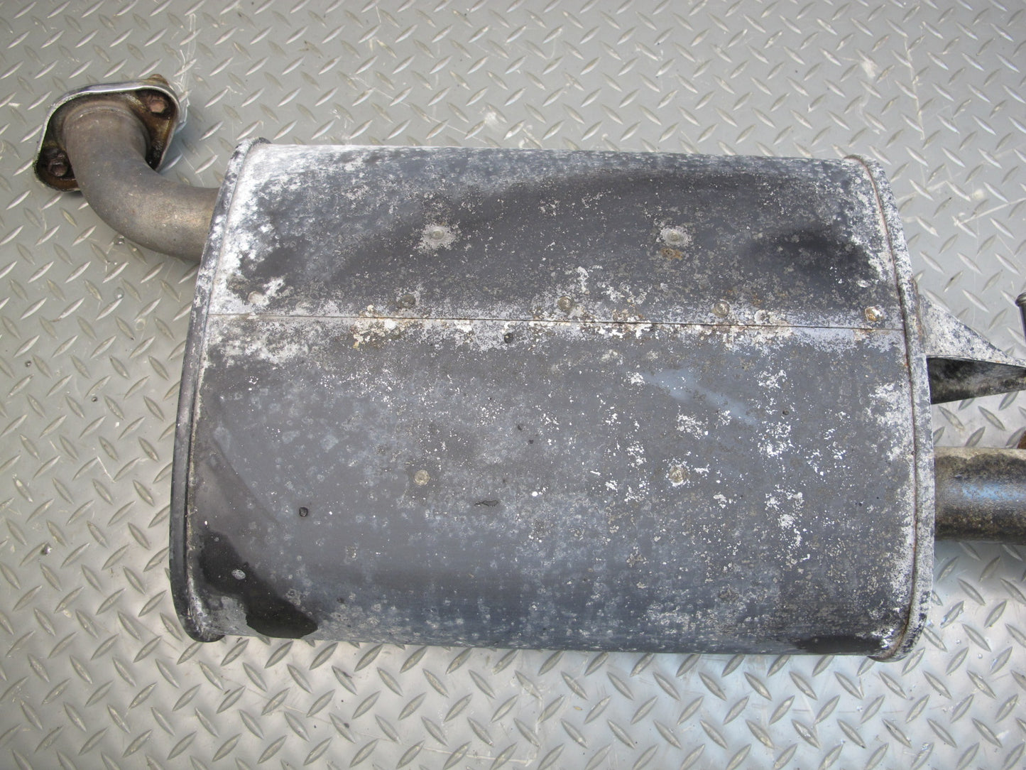 92-98 Lexus UZZ30L SC400 Rear Left Exhaust Muffler w Tip OEM
