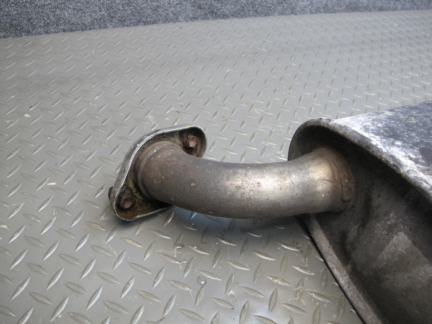 92-98 Lexus UZZ30L SC400 Rear Left Exhaust Muffler w Tip OEM