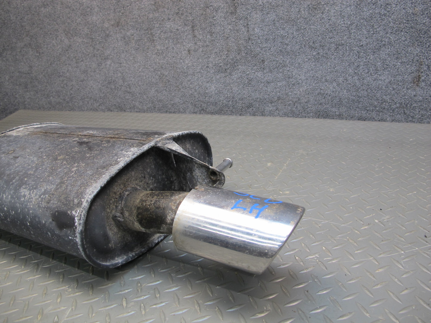 92-98 Lexus UZZ30L SC400 Rear Left Exhaust Muffler w Tip OEM