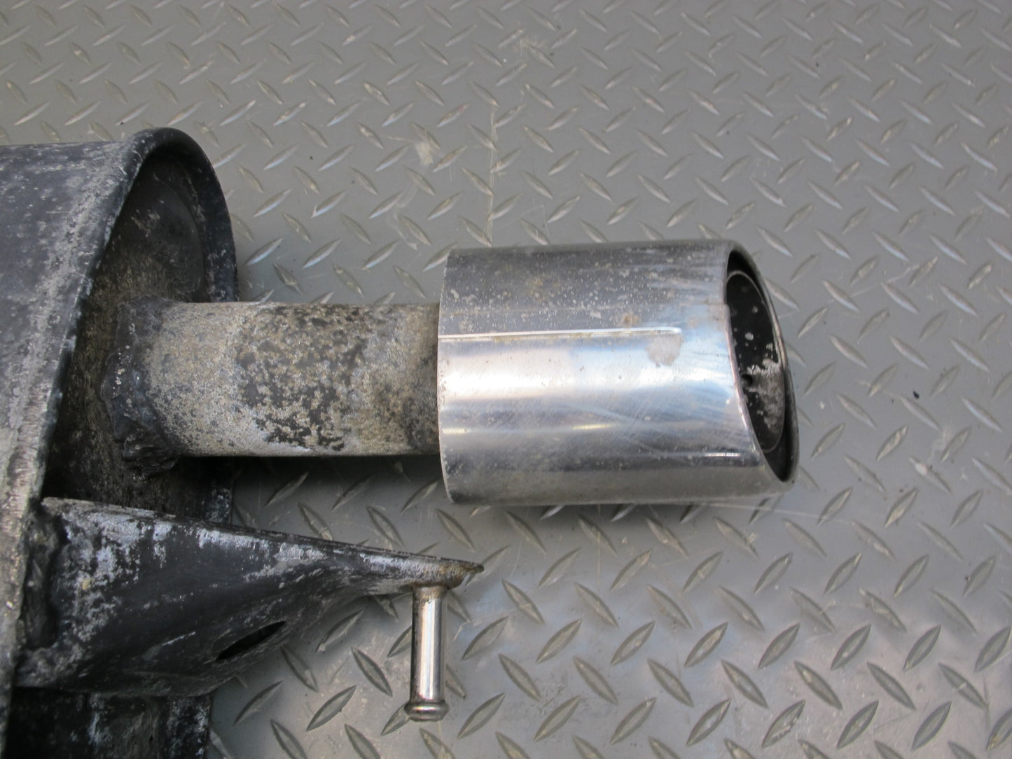 92-98 Lexus UZZ30L SC400 Rear Left Exhaust Muffler w Tip OEM