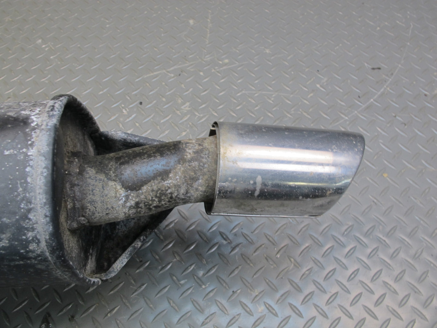 92-98 Lexus UZZ30L SC400 Rear Left Exhaust Muffler w Tip OEM