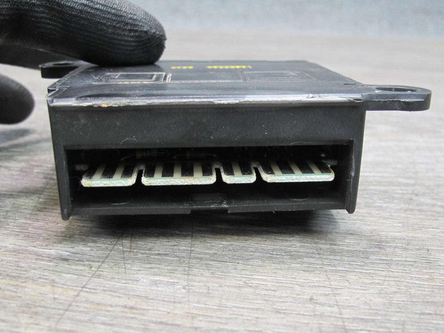 84-86 Nissan 300ZX Z31 Locking Control Module Unit 16055589 OEM