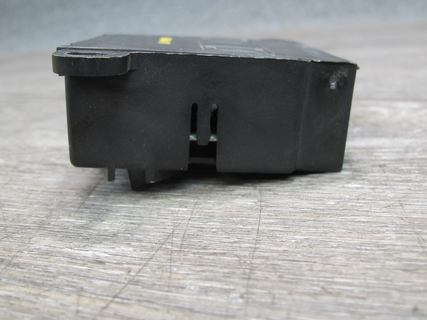 84-86 Nissan 300ZX Z31 Locking Control Module Unit 16055589 OEM