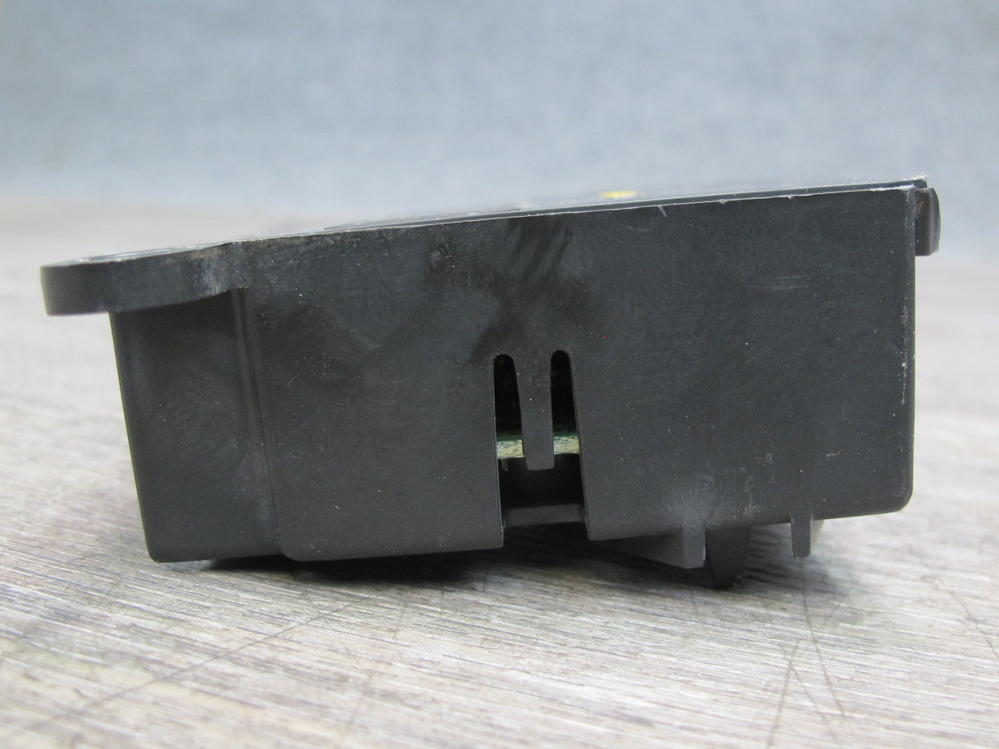 84-86 Nissan 300ZX Z31 Locking Control Module Unit 16055589 OEM