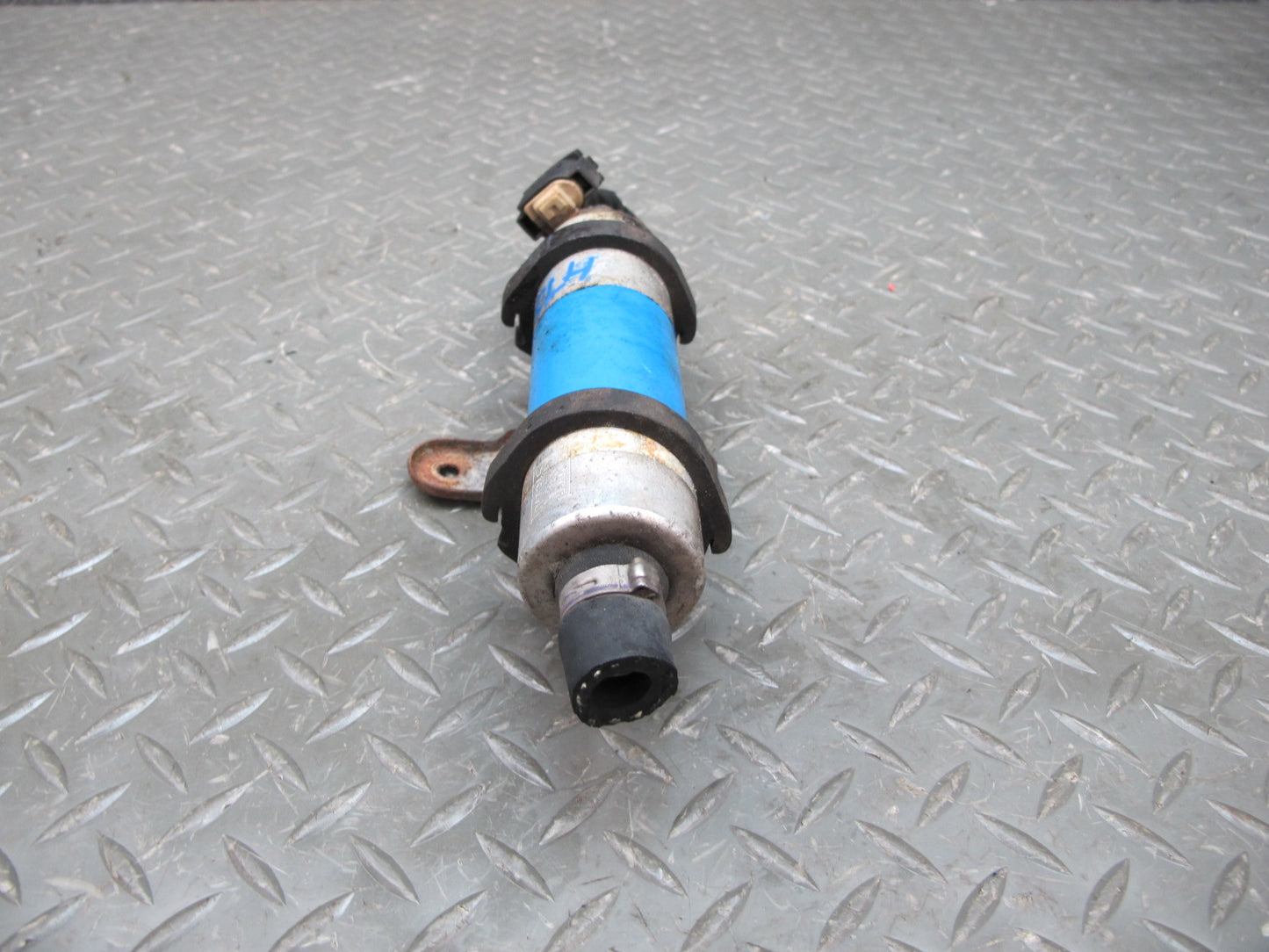 03-12 Mercedes R230 Sl-class Auxiliary AUX Gas Fuel Pump 0004780401 OEM