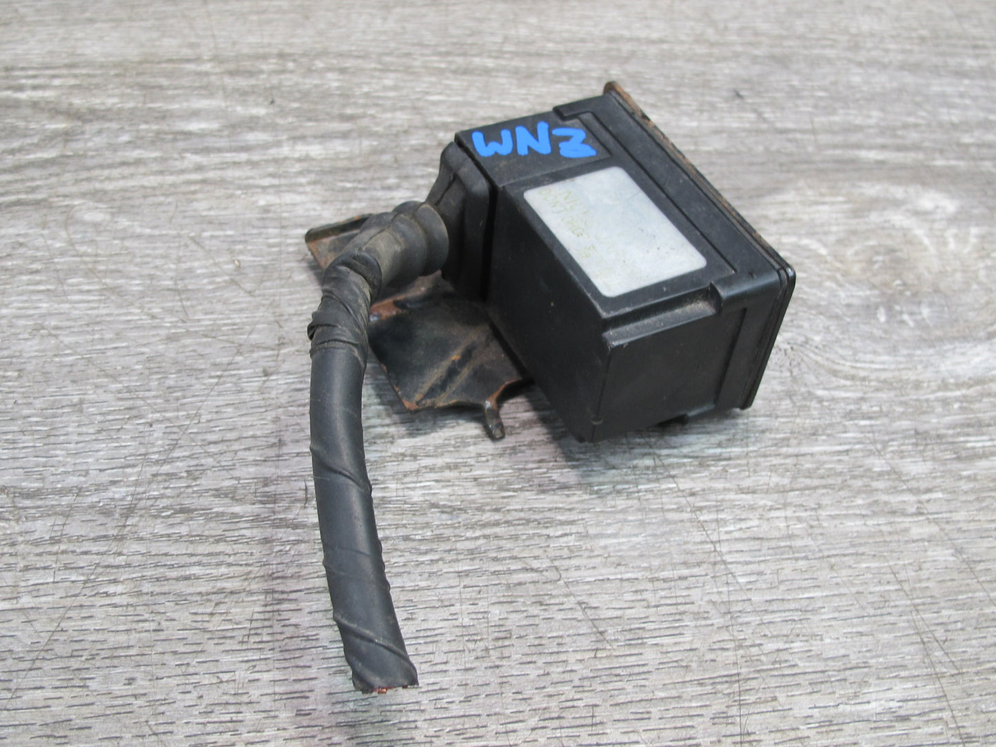 84-86 Nissan Z31 300ZX 2+0 Headlight Lamp Sensor Module OEM