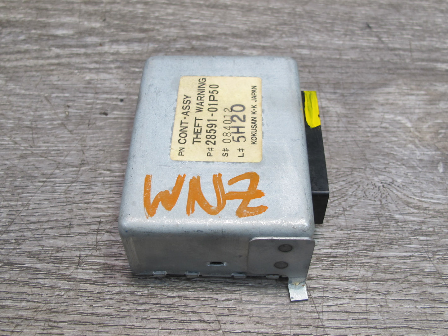84-86 Nissan 300ZX Z31 Anti Theft Warning Control Module 28591-01P50 OEM
