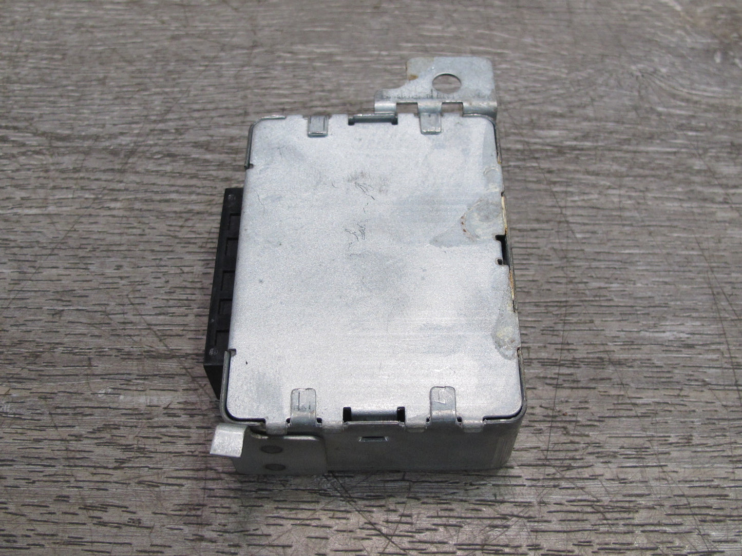 84-86 Nissan 300ZX Z31 Anti Theft Warning Control Module 28591-01P50 OEM
