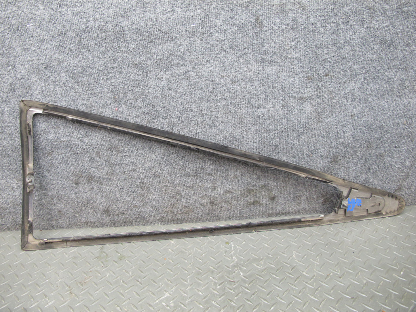 85-89 Nissan Z31 300ZX 2+0 Rear Left Right Quarter Window Trim Molding Set OEM