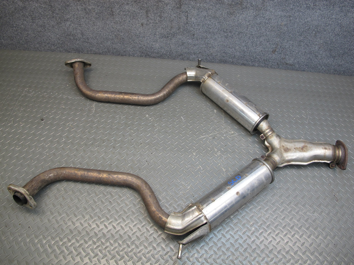 92-97 Lexus UZZ30L SC400 Rear Exhaust Pipe Resonator OEM
