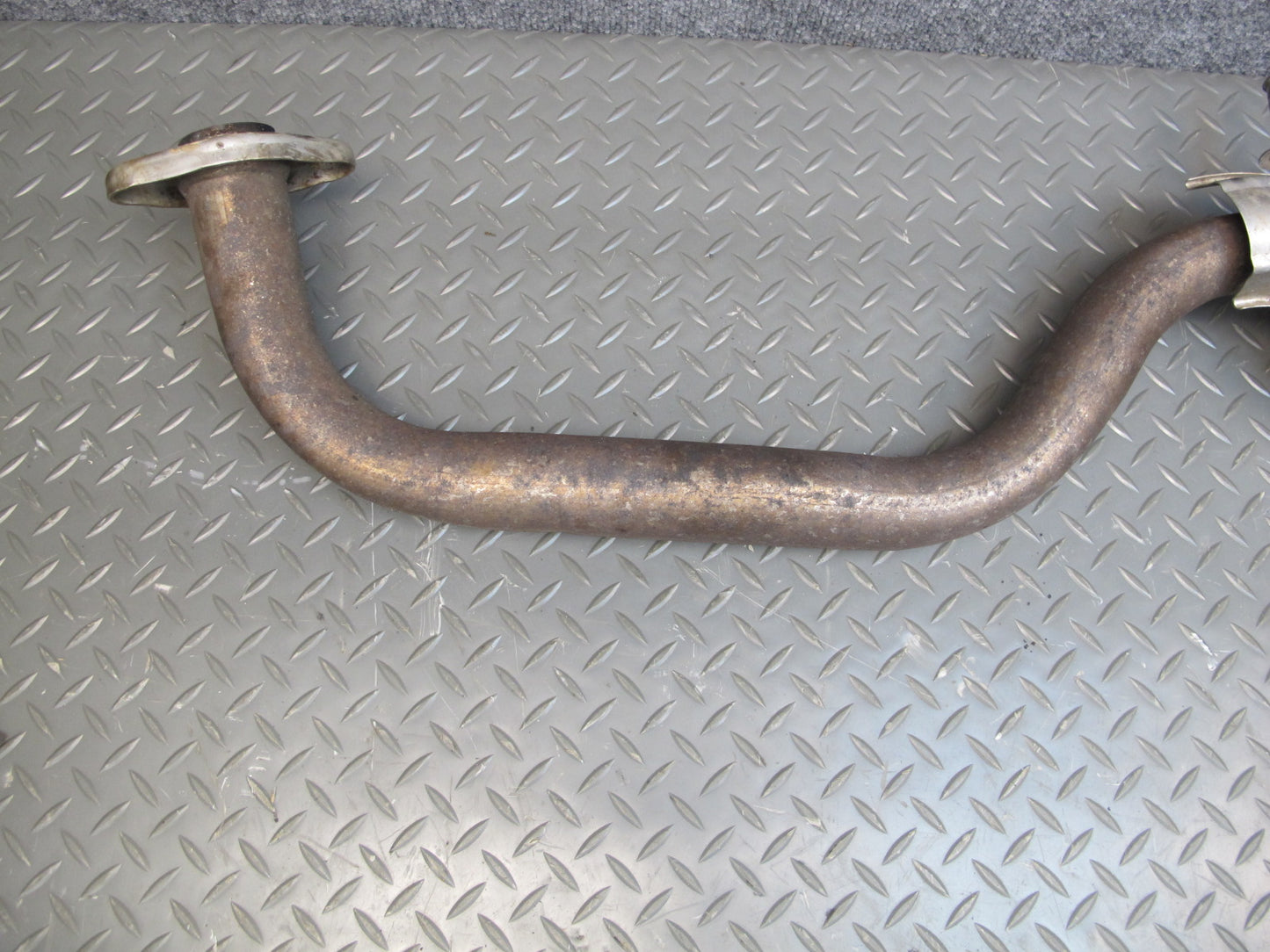 92-97 Lexus UZZ30L SC400 Rear Exhaust Pipe Resonator OEM