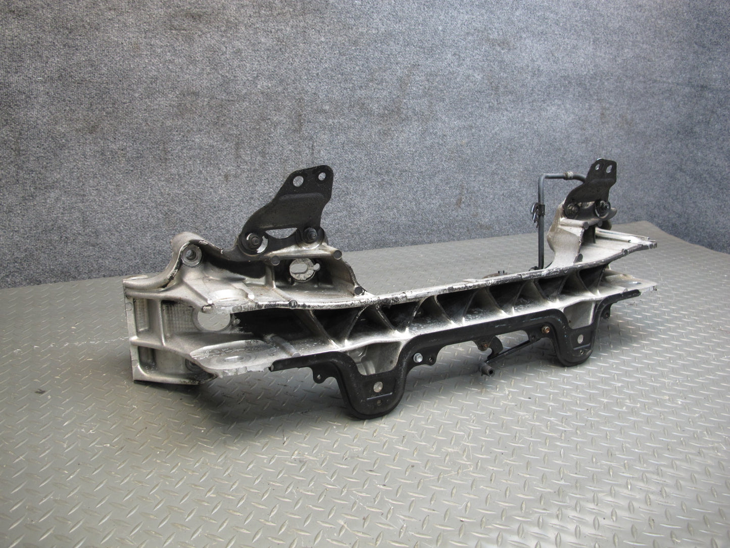 92-00 Lexus UZZ30L SC300 SC400 Front Engine Subframe Crossmember OEM