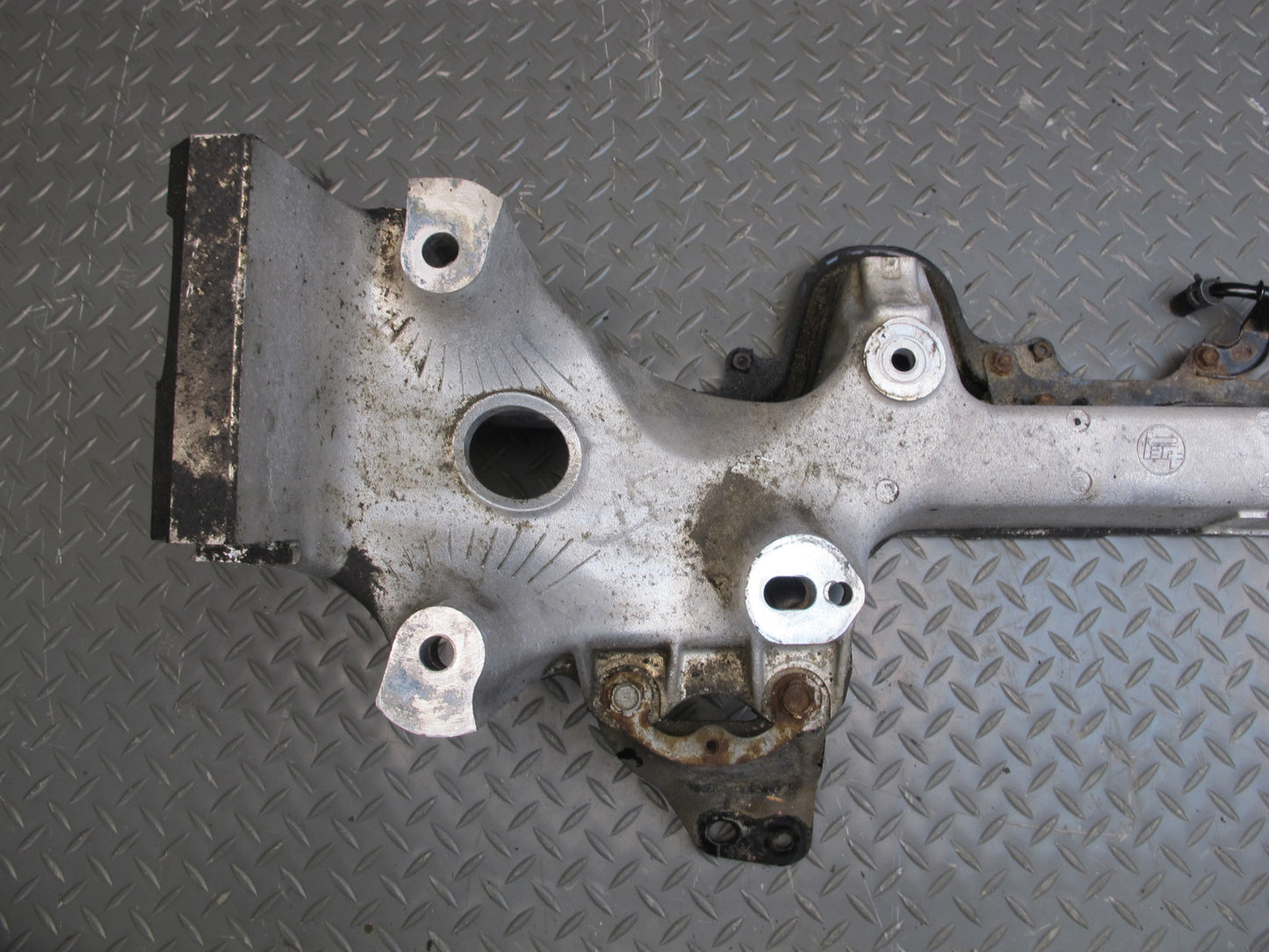 92-00 Lexus UZZ30L SC300 SC400 Front Engine Subframe Crossmember OEM
