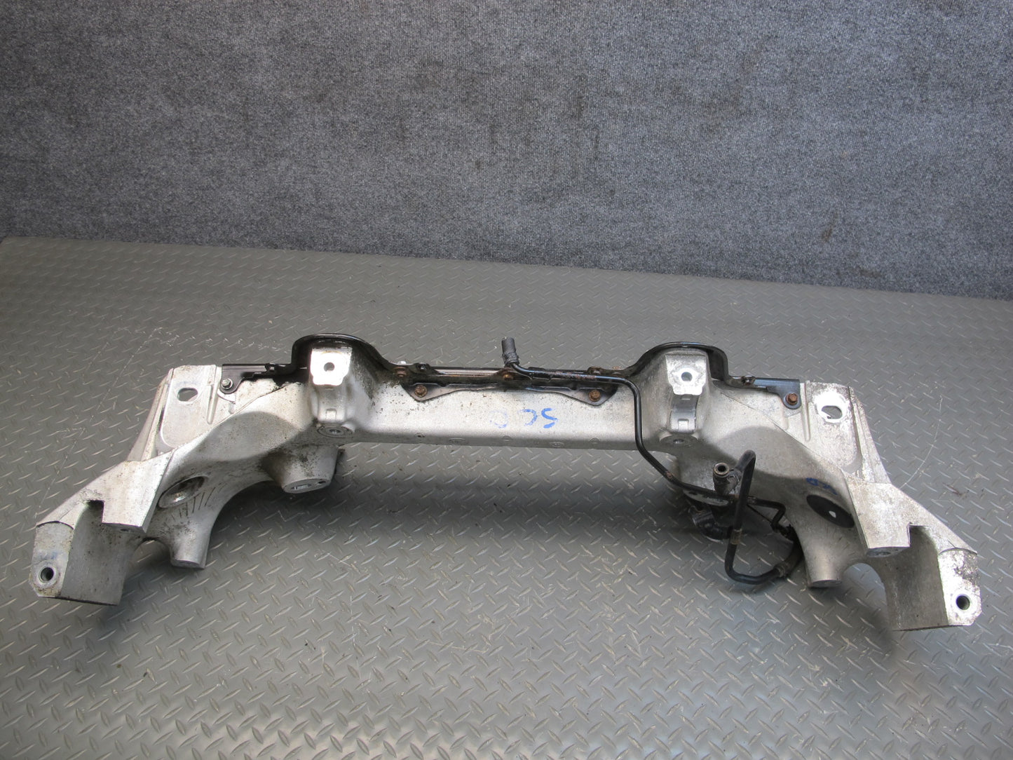 92-00 Lexus UZZ30L SC300 SC400 Front Engine Subframe Crossmember OEM