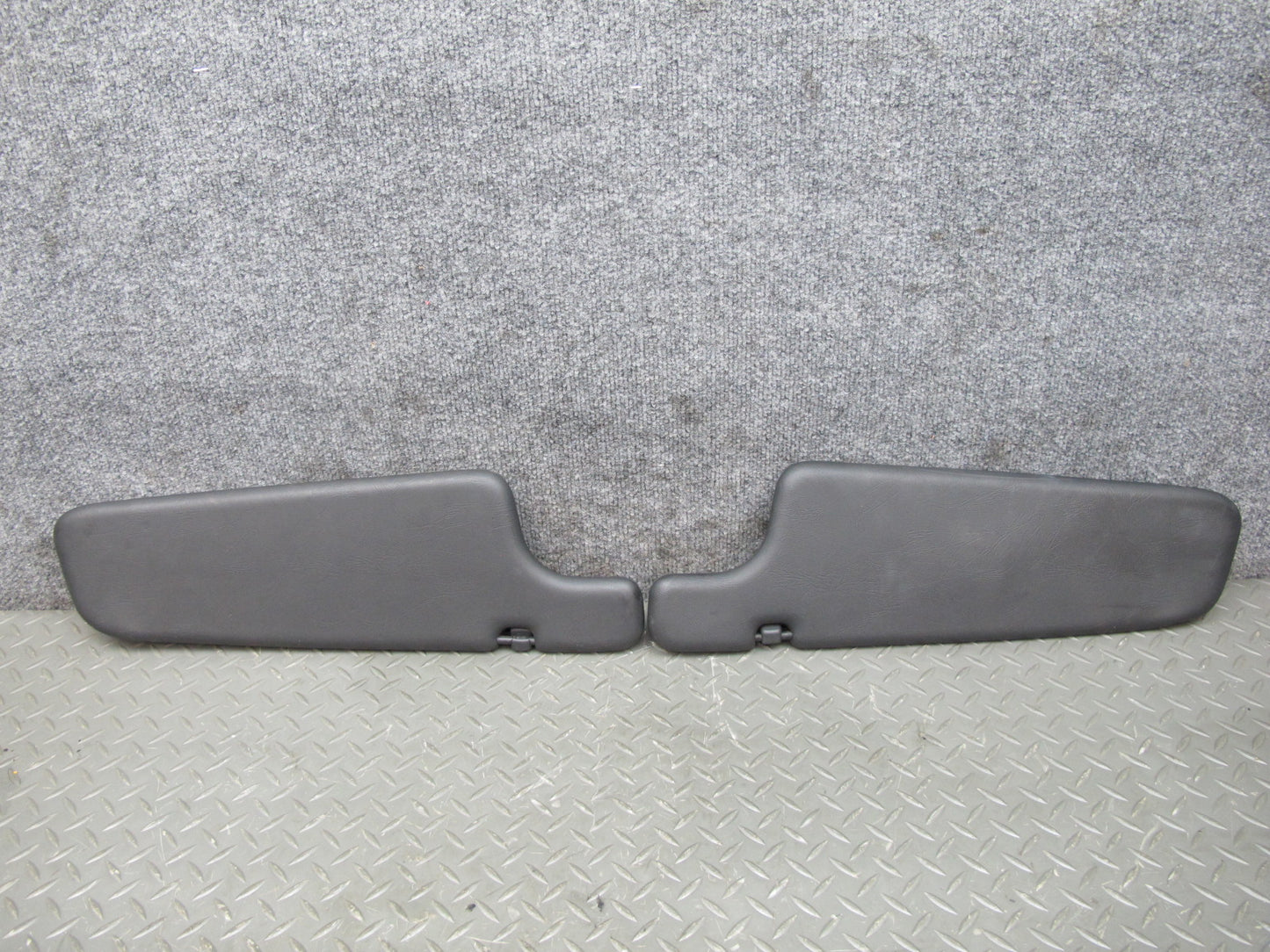 84-89 BMW E24 6-SERIES Set of 2 Front Left & Right Sun Visor OEM
