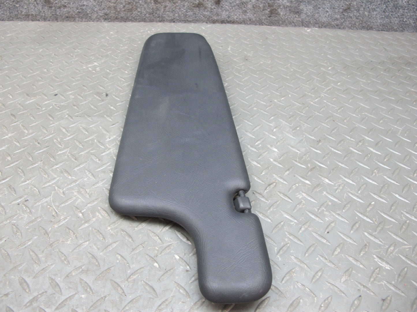 84-89 BMW E24 6-SERIES Set of 2 Front Left & Right Sun Visor OEM