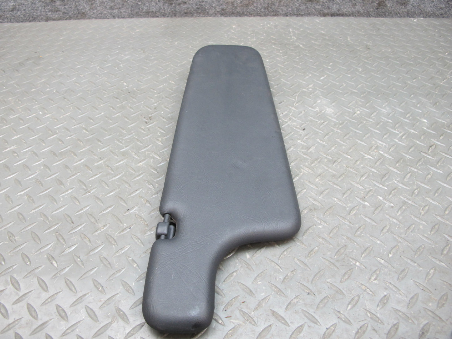 84-89 BMW E24 6-SERIES Set of 2 Front Left & Right Sun Visor OEM