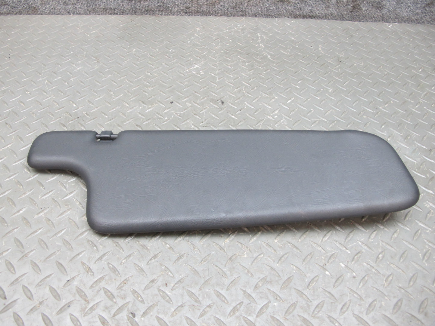 84-89 BMW E24 6-SERIES Set of 2 Front Left & Right Sun Visor OEM