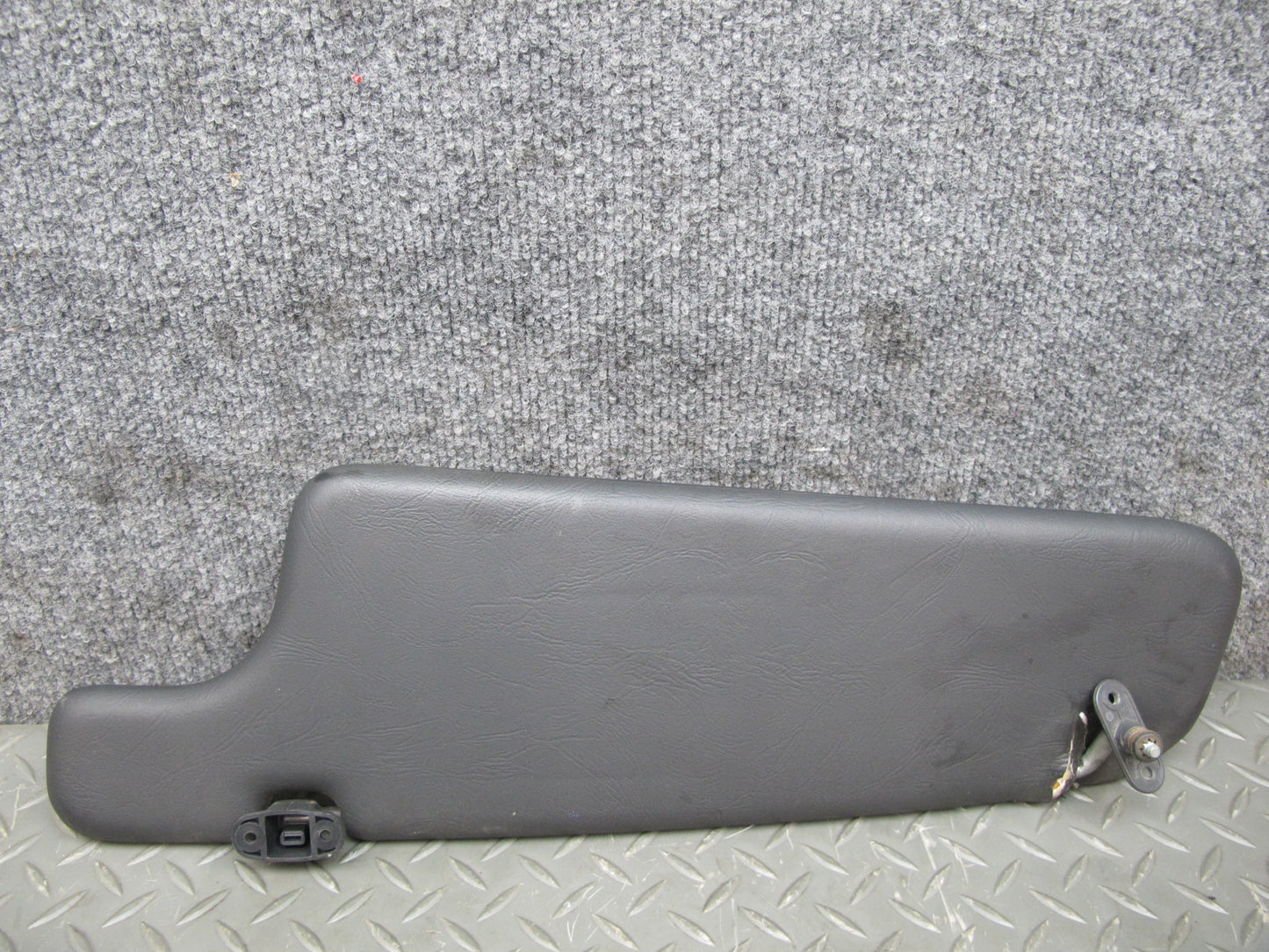 84-89 BMW E24 6-SERIES Set of 2 Front Left & Right Sun Visor OEM