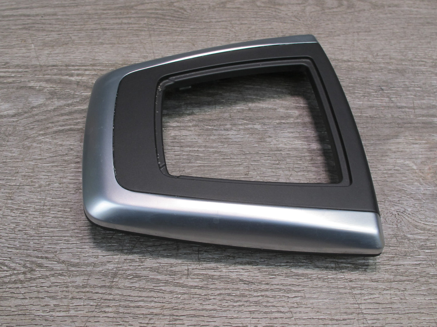 09-16 BMW E89 Z4 Center Console Shifter Trim Bezel Cover Panel 9150238 OEM