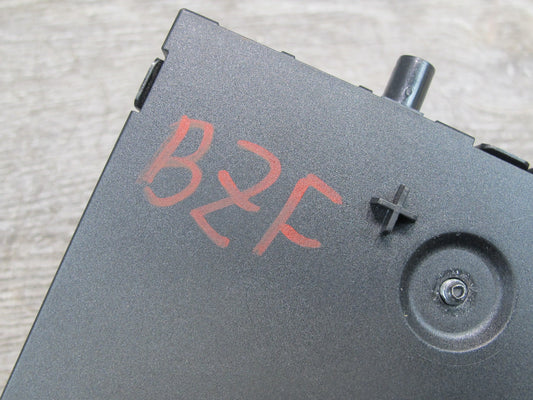 09-16 BMW E89 Z4 Radio Antenna Amplifier Diversity Module 9142078 OEM