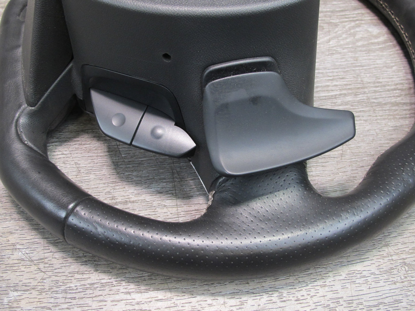 16-23 Chevrolet Camaro SS Leather Heated Steering w Paddles & Controls OEM