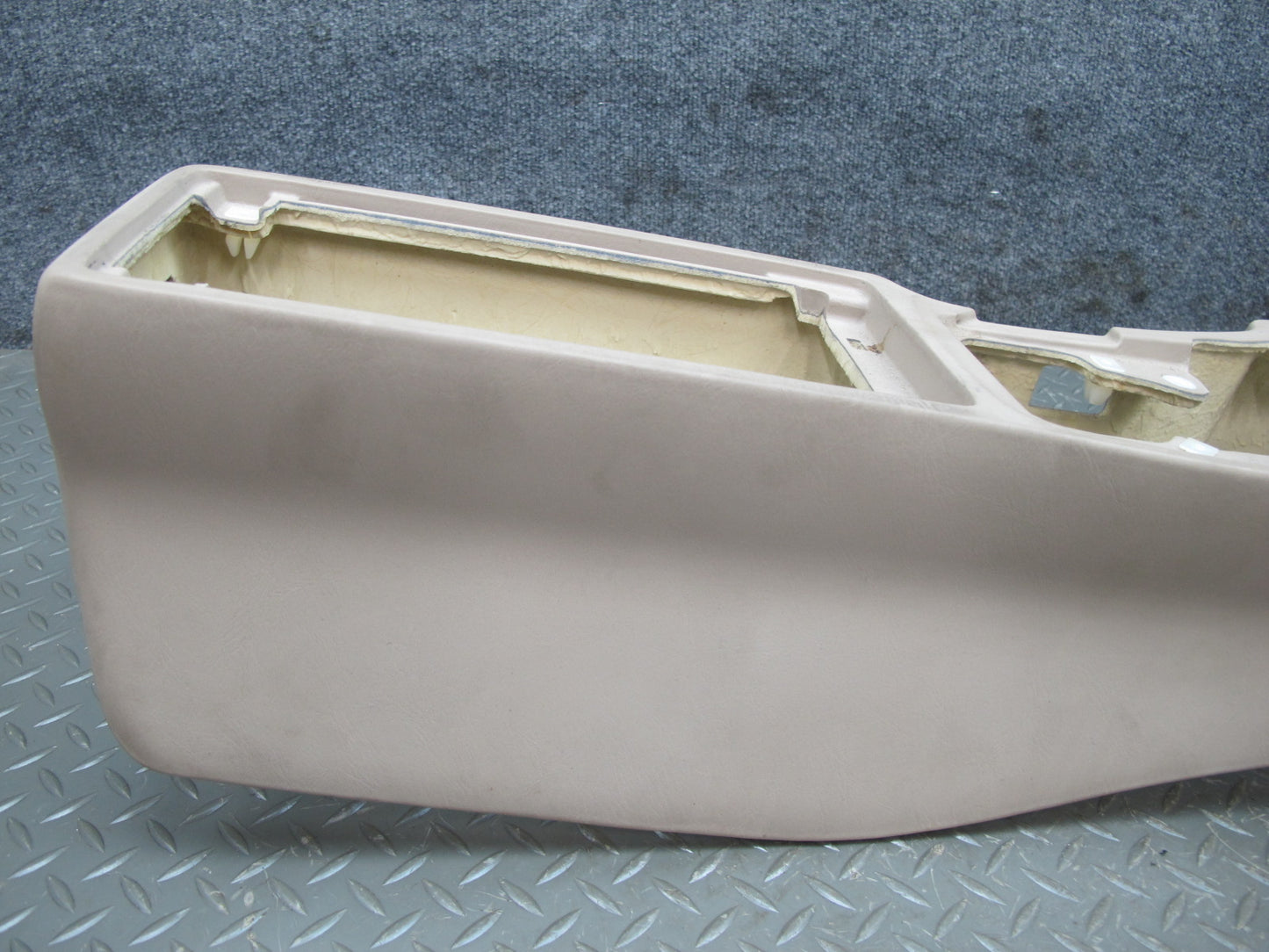92-94 Lexus UZZ30L SC300 SC400 Center Console Trim Cover Panel Cashmere OEM