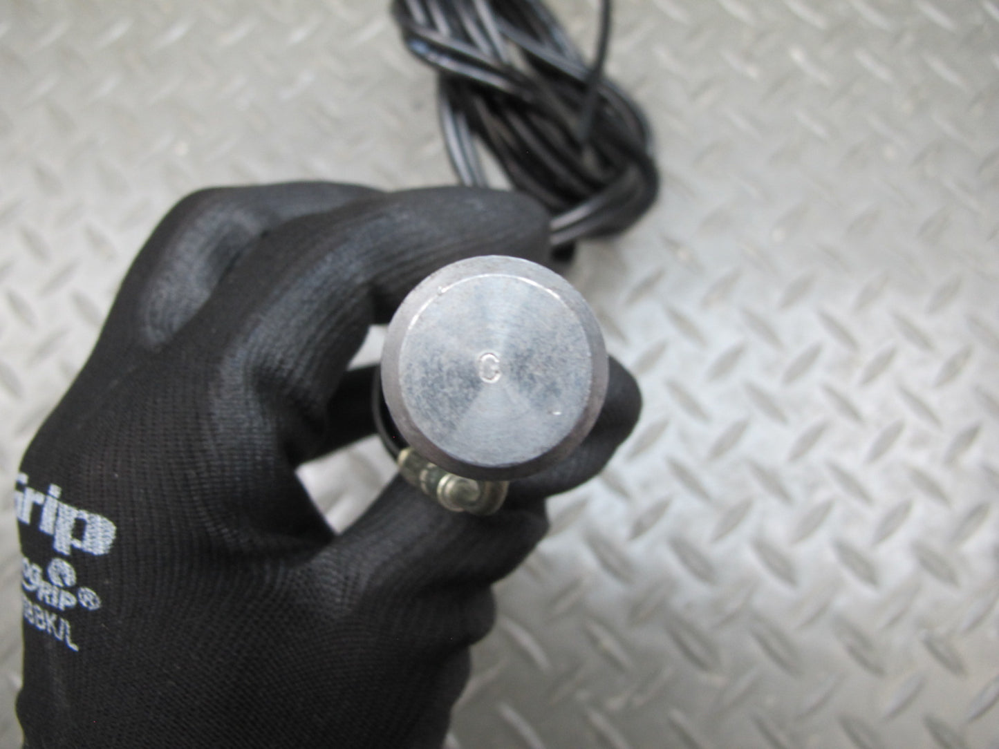 03-12 Mercedes R230 Sl-class Convertible Left TOP Roof Cylinder w Cable OEM