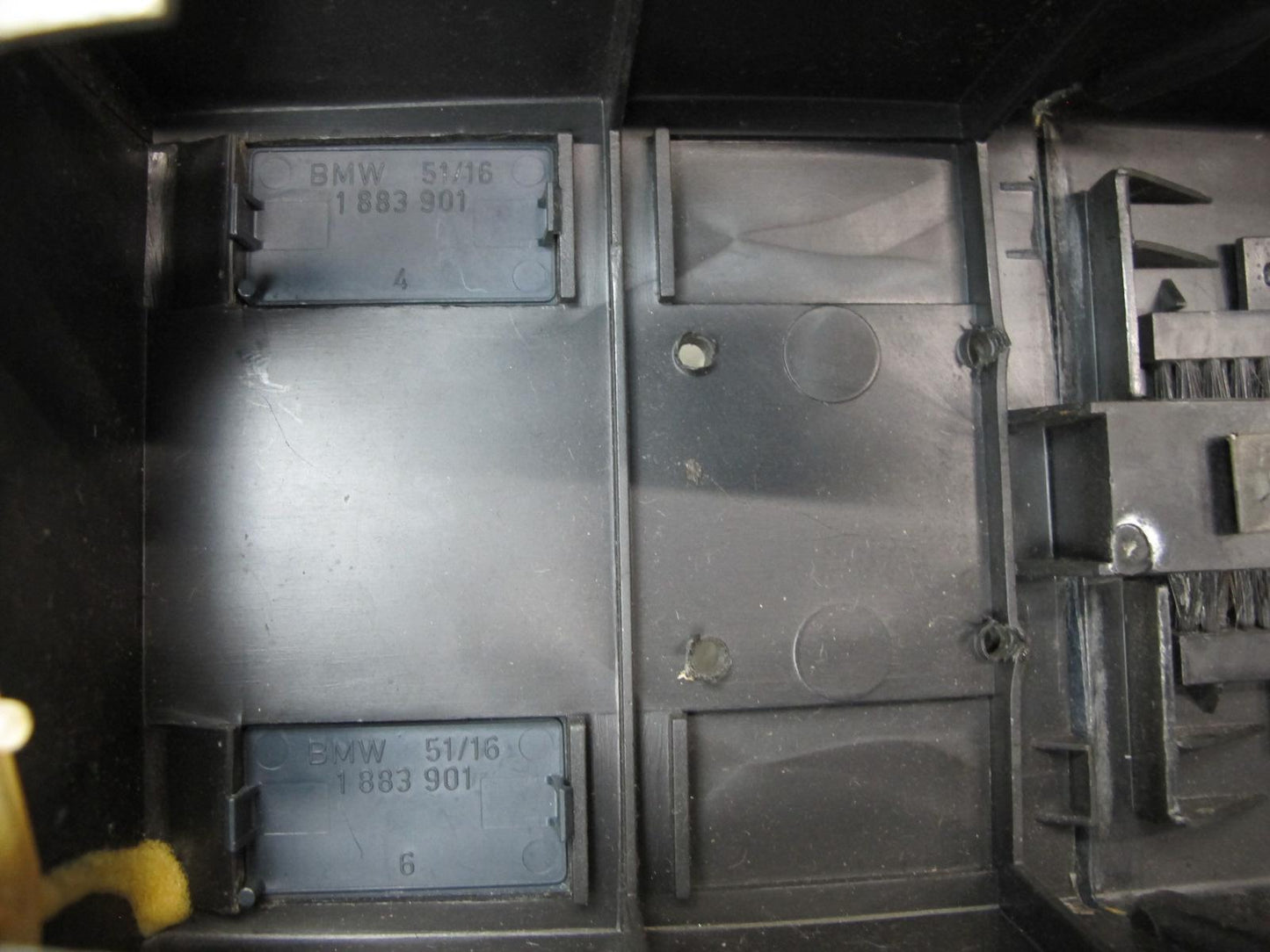 84-89 BMW E24 6-SERIES Center Console Trim Cover Panel OEM