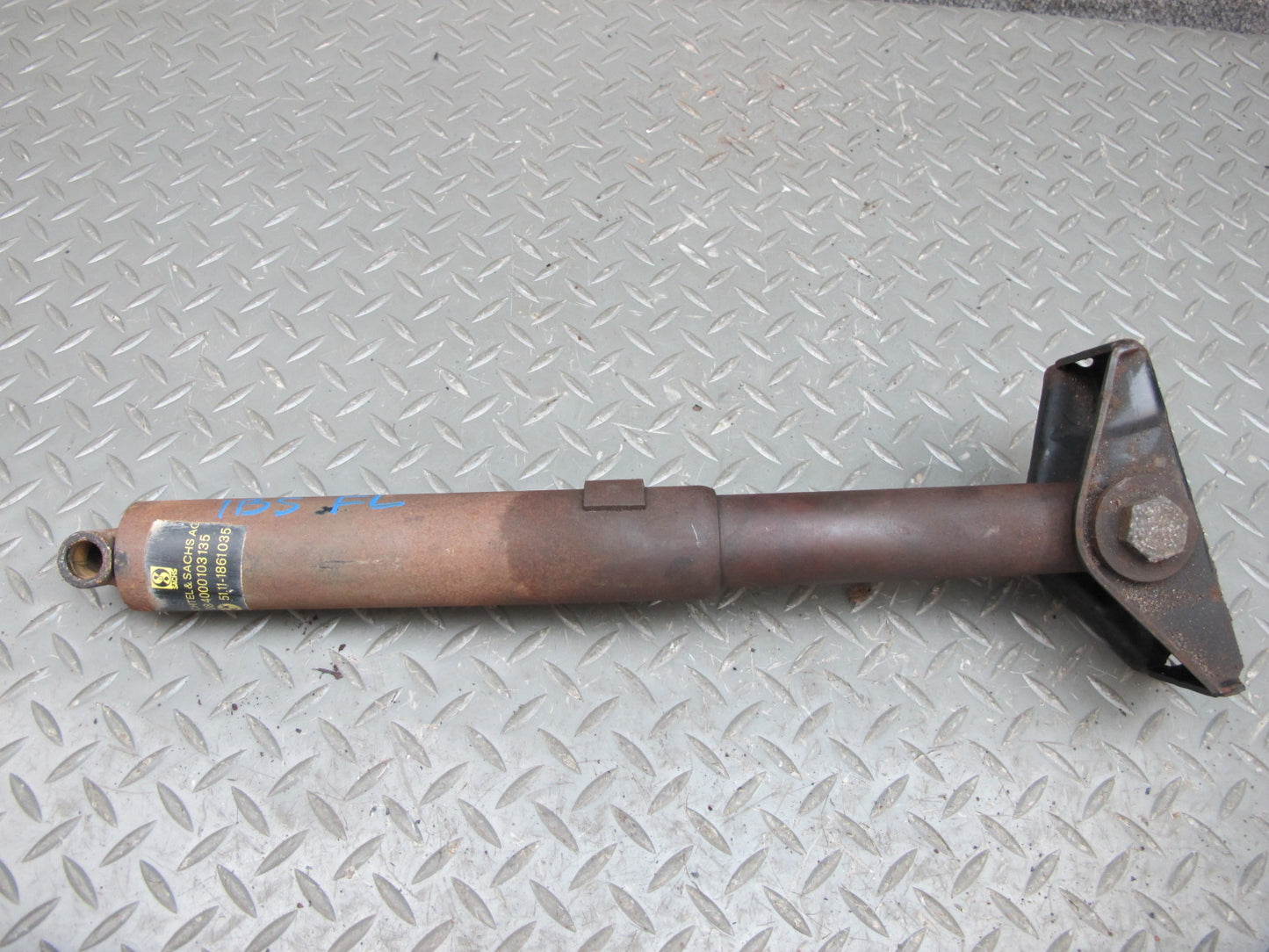 78-87 BMW E24 Set of 2 Front Bumper Left & Right Impact Shock Absorber OEM