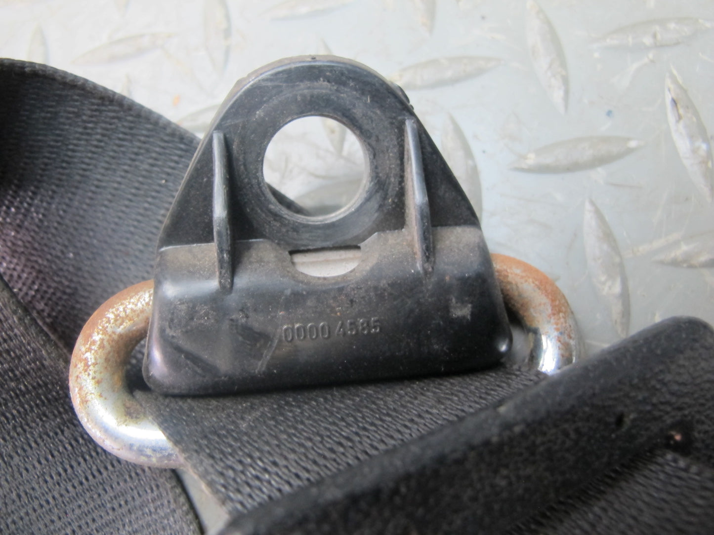 85-89 BMW E24 635CSi FRONT LEFT & RIGHT SIDE SEATBELT RETRACTOR SET OEM
