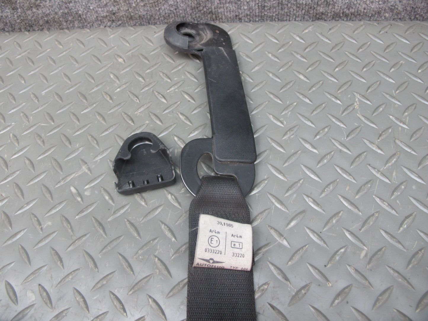 85-89 BMW E24 635CSi FRONT LEFT & RIGHT SIDE SEATBELT RETRACTOR SET OEM
