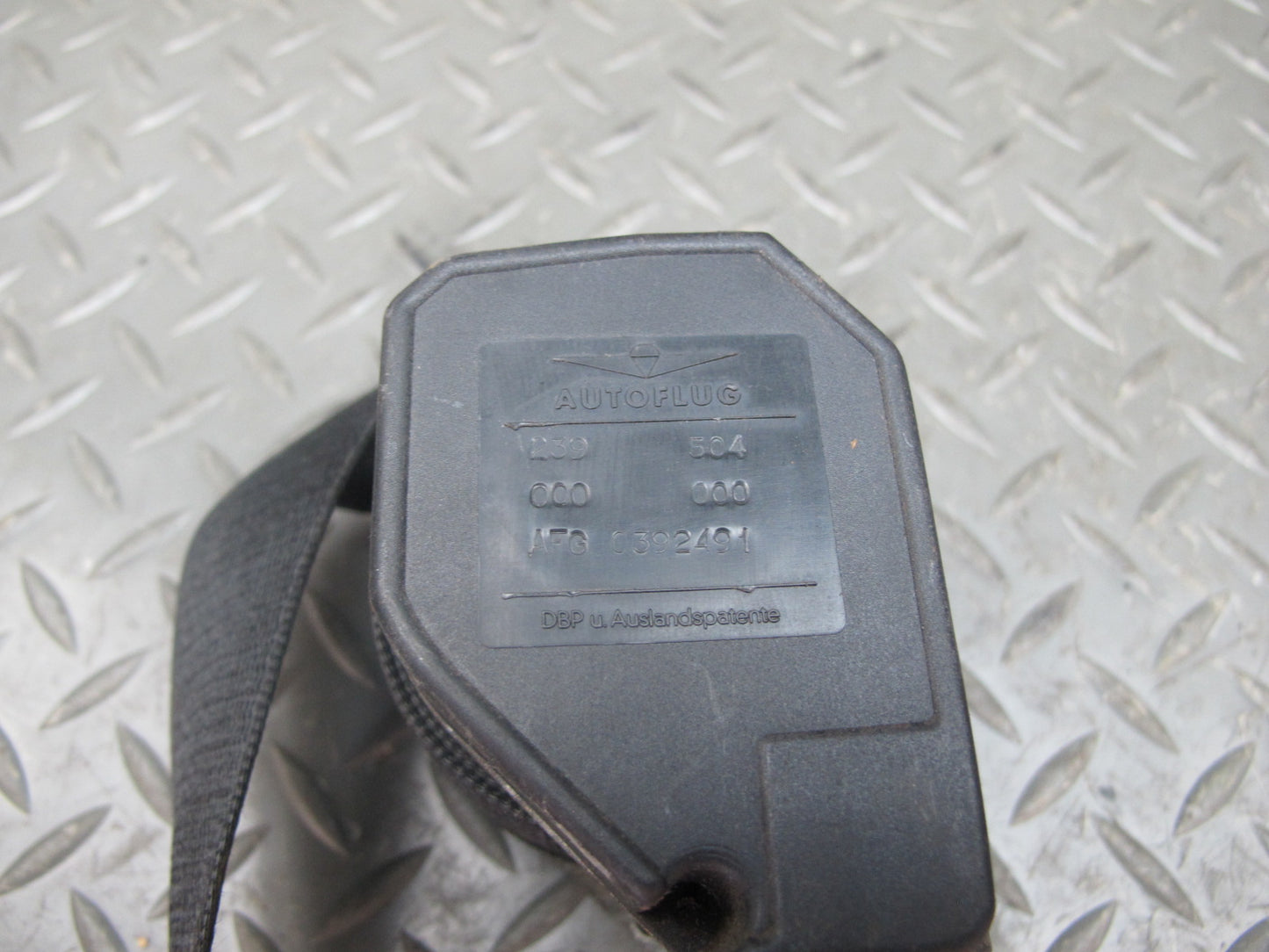 85-89 BMW E24 635CSi FRONT LEFT & RIGHT SIDE SEATBELT RETRACTOR SET OEM