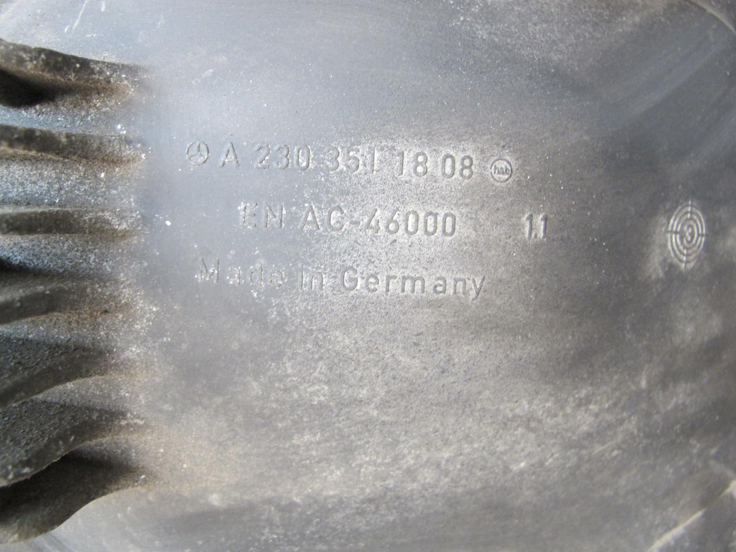 03-06 Mercedes R230 SL600 Rear Differential Carrier 2.65 Ratio OEM