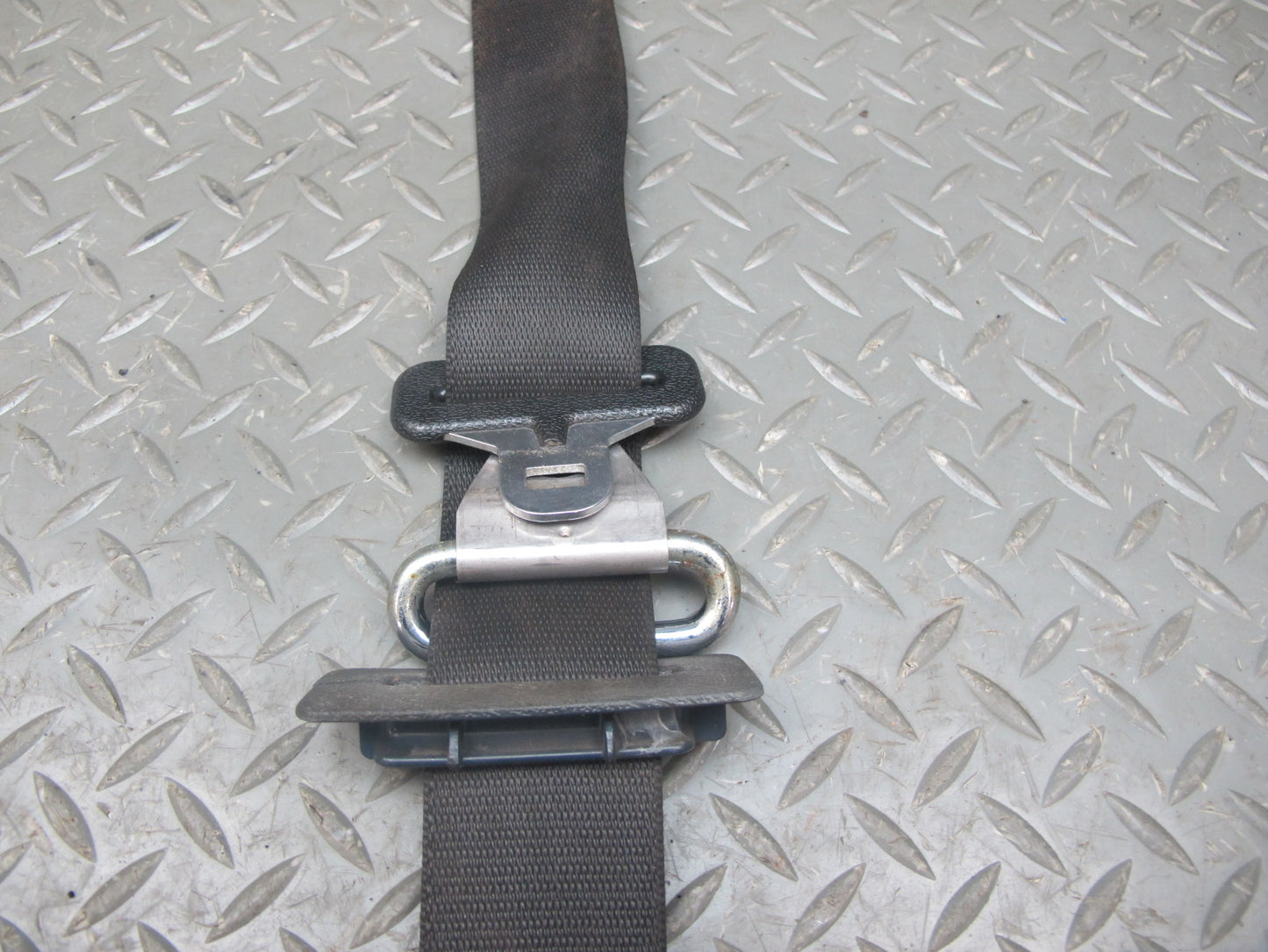 85-89 BMW E24 635CSi REAR LEFT & RIGHT SIDE SEATBELT RETRACTOR SET OEM