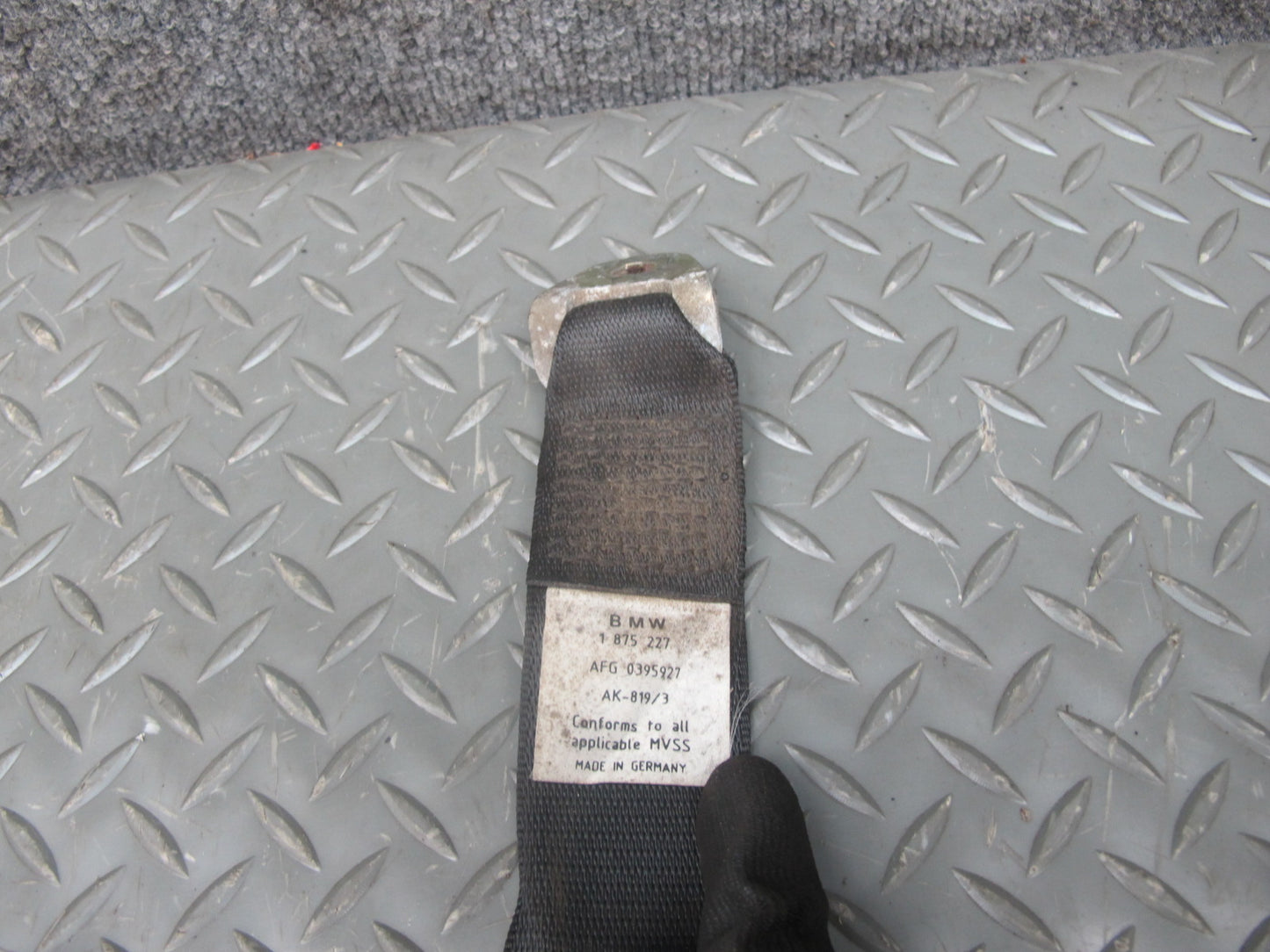 85-89 BMW E24 635CSi REAR LEFT & RIGHT SIDE SEATBELT RETRACTOR SET OEM