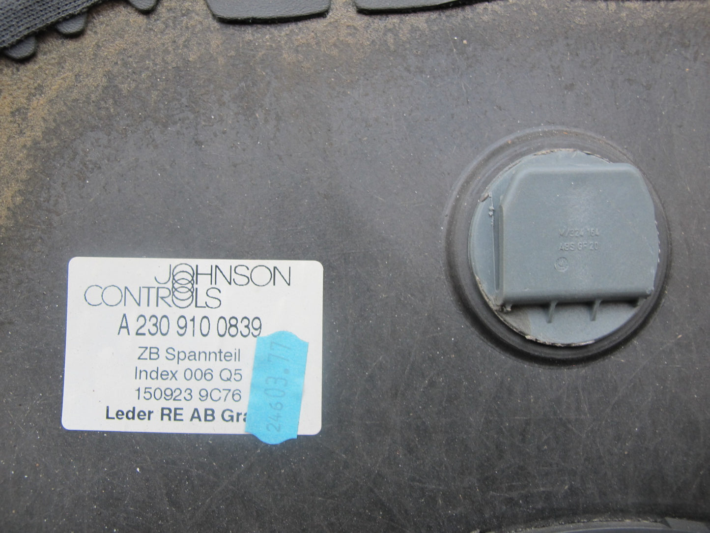 03-06 Mercedes R230 Sl-class Front Right Seat Trim Cover Panel Switch Set OEM