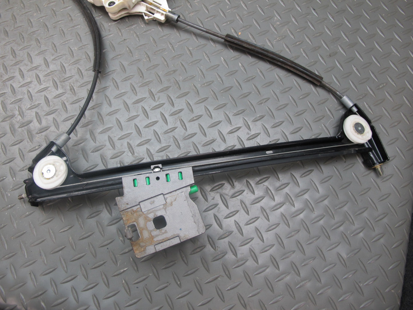 03-08 Mercedes R230 Sl-class Left Door Window Regulator w Motor OEM