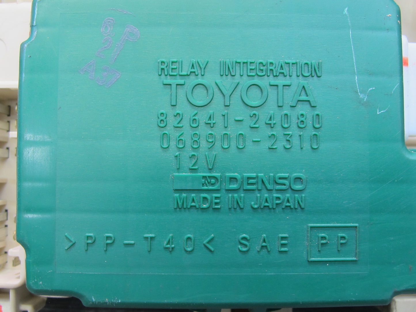 95-96 Lexus JZZ31 SC300 Interior Fuse Relay Box Module w Integration Relay OEM