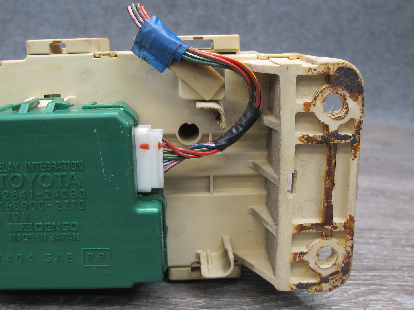 95-96 Lexus JZZ31 SC300 Interior Fuse Relay Box Module w Integration Relay OEM