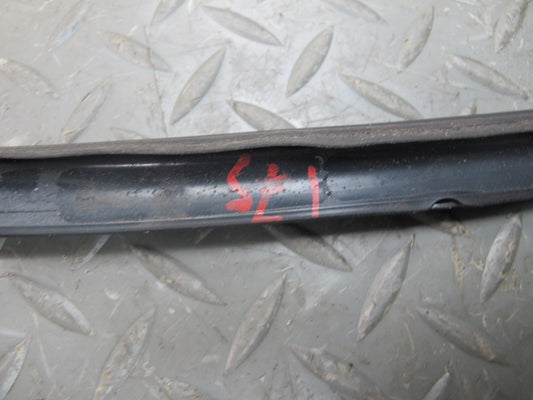 03-12 Mercedes R230 Windshield Weatherstrip Rubber Seal Gasket Set OEM