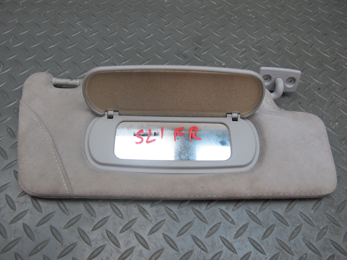 03-06 Mercedes R230 Sl-class Set of 2 Front Left & Right Sun Visor OEM